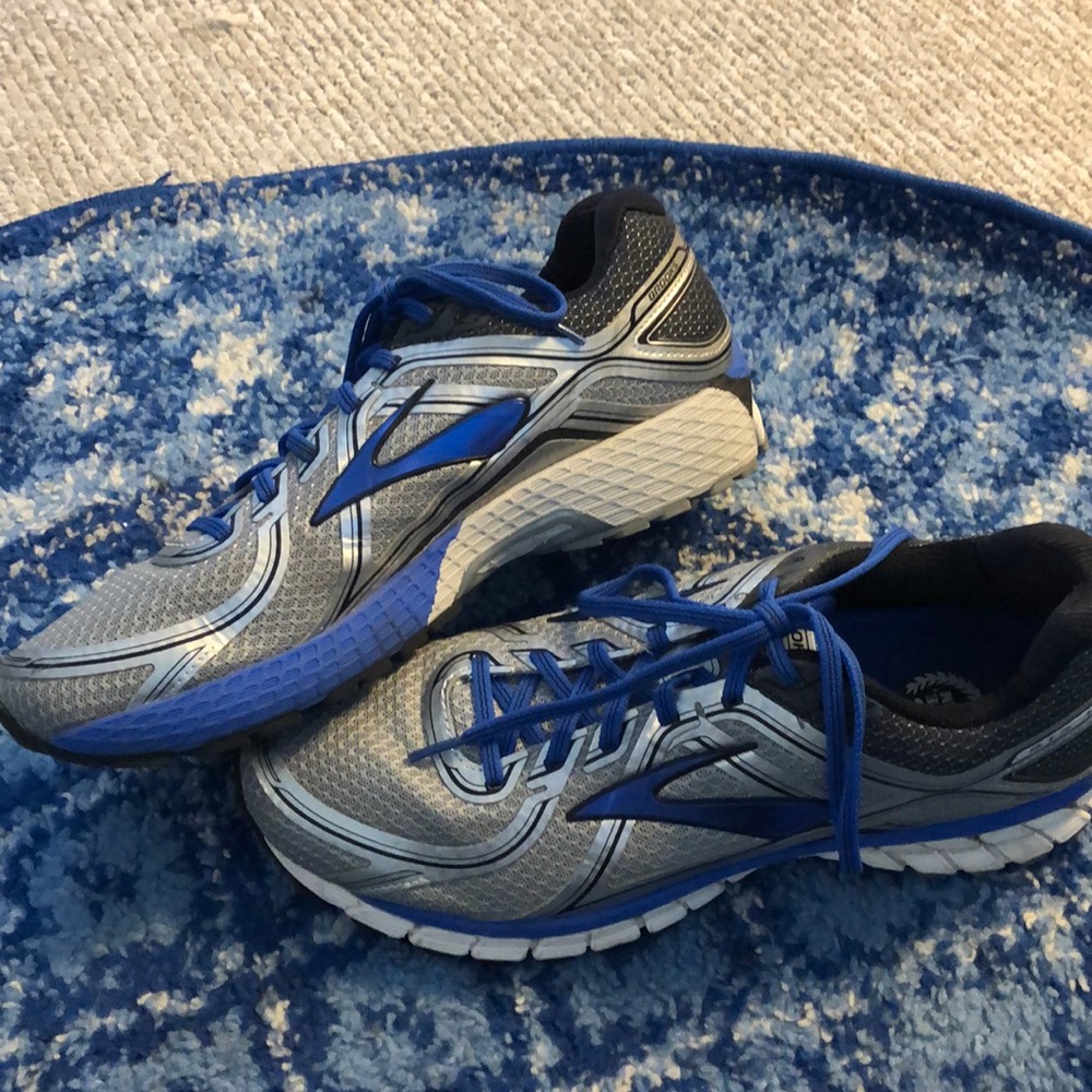 Brooks running sneakers